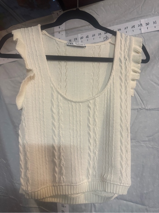 Zara Tops - Zara Ivory Cable Knit Ruffle-Shoulder Tank